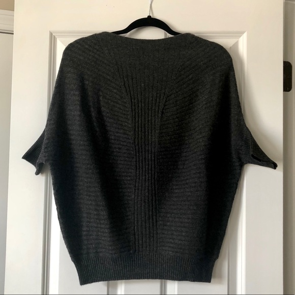 Vince Sweaters - Vince Cashmere Gray Sweater